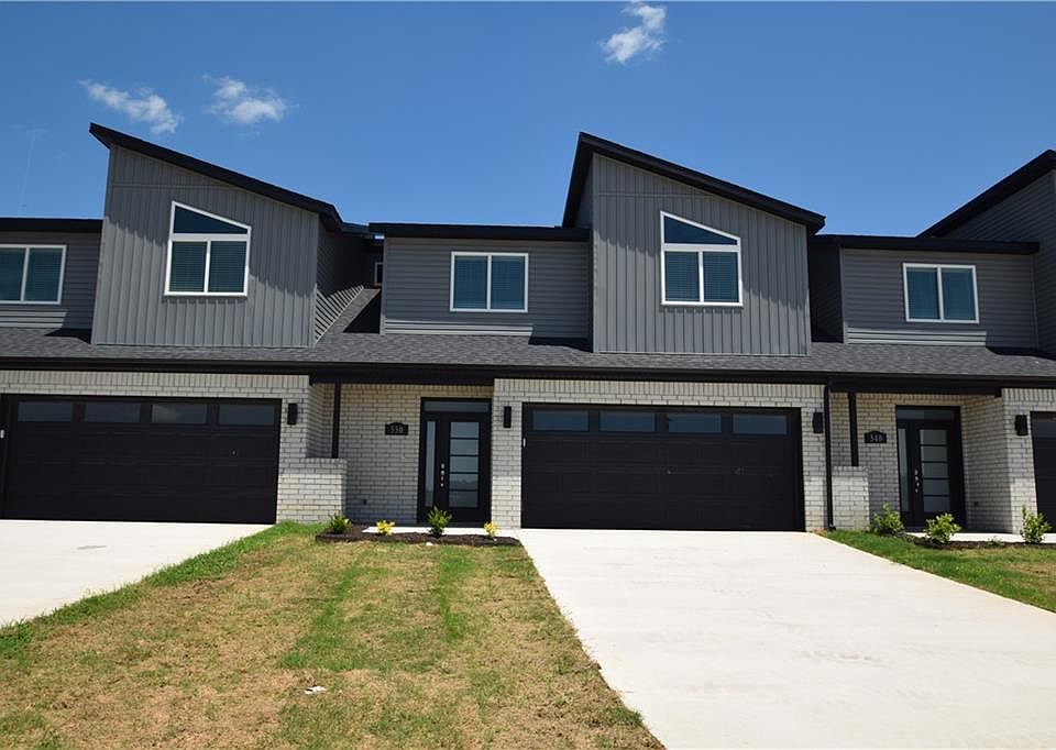 1st image of 550 Amethyst Rd