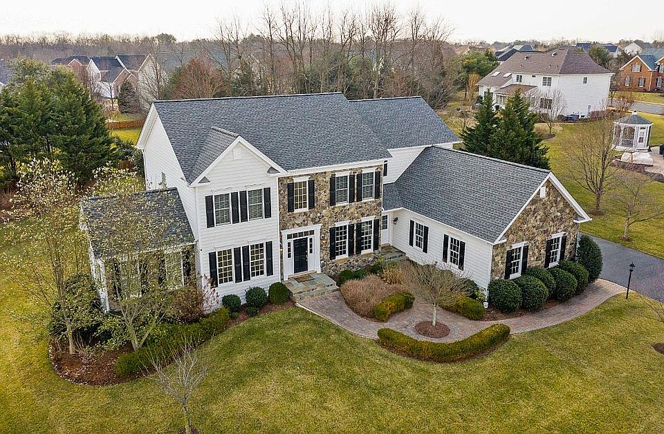 1st image of 14951 Gaines Mill Cir