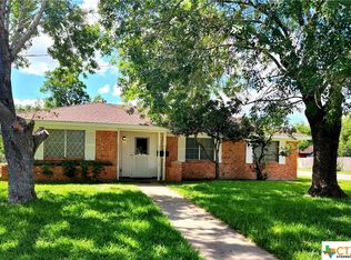 3206 Erwin Ave, Victoria, TX 77901