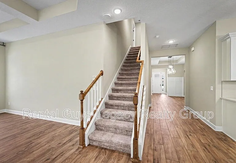 813 Crosswater Lake Dr — Photo 33