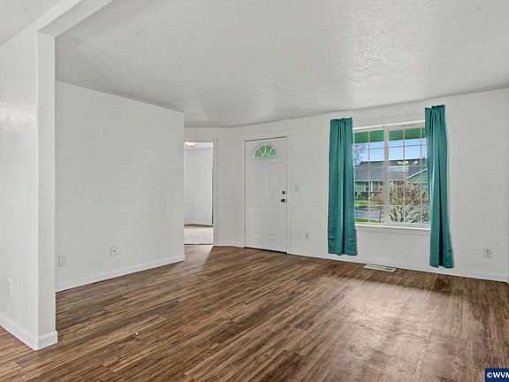 5th image of 4973 Dixie Ave NE