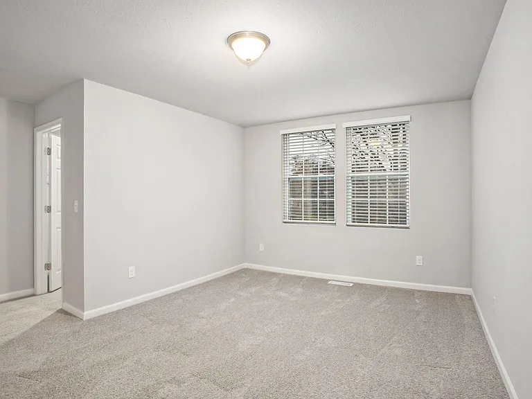 5016A Birchwood Ln — Photo 22