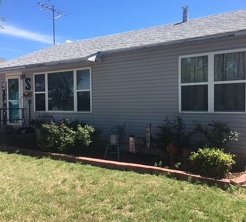 3rd image of 1608 8th Ave