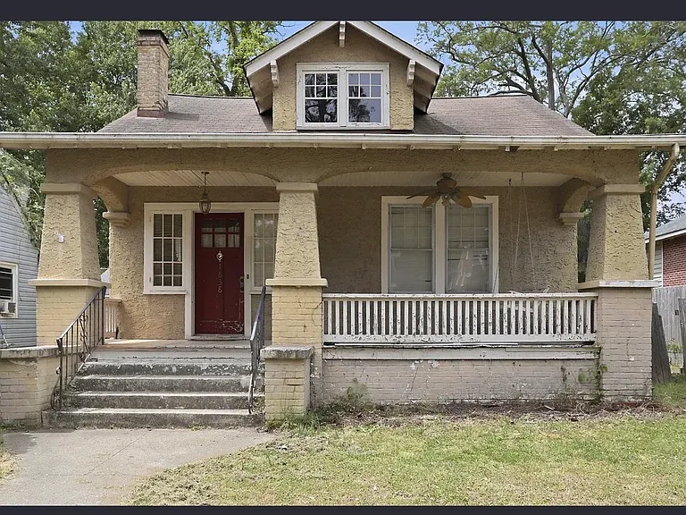 1838 Brandon Ave — Photo 1