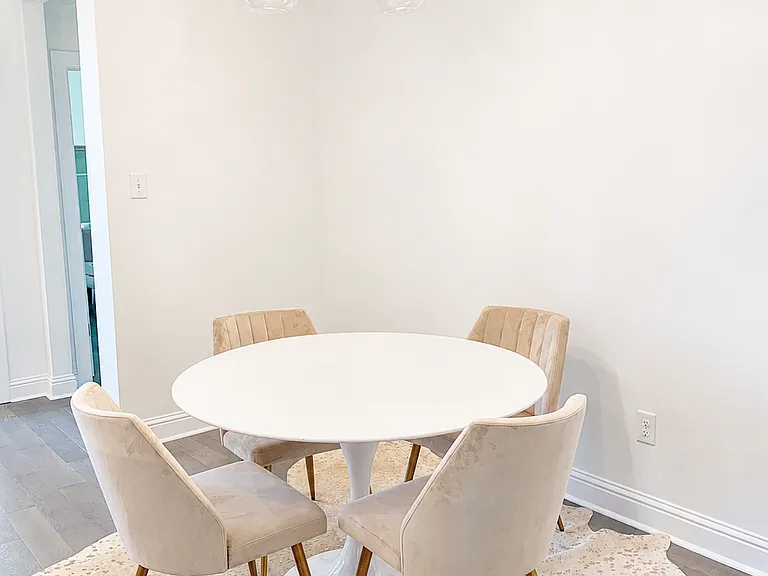 15027 Vintage Jade Ct — Photo 4