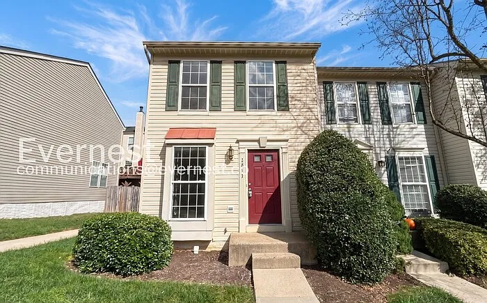 2 bed, 2.5 bath, 1387 sqft, $2,000 — Photo 1