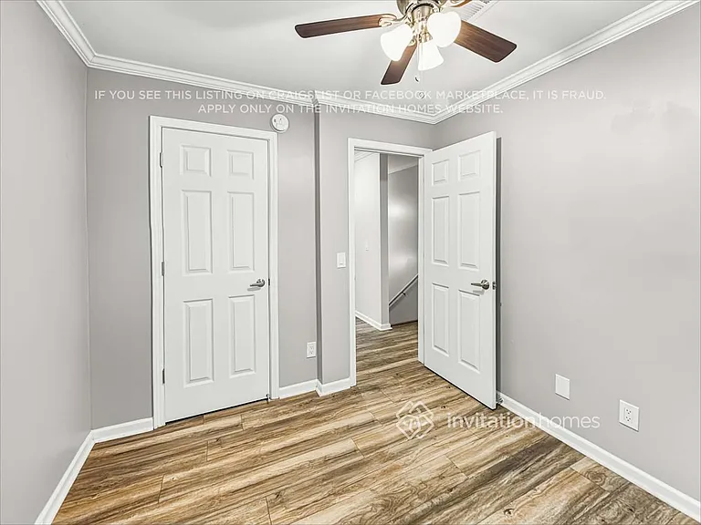 524 Warren Ave — Photo 13