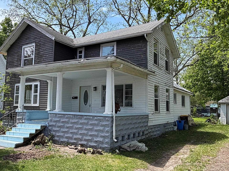 1st image of 108 S Pine St