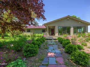 42 Valley View Rd, SHEFFIELD, MA 01257