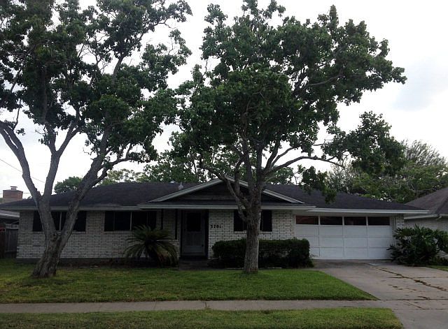 1st image of 3701 Waterloo Dr