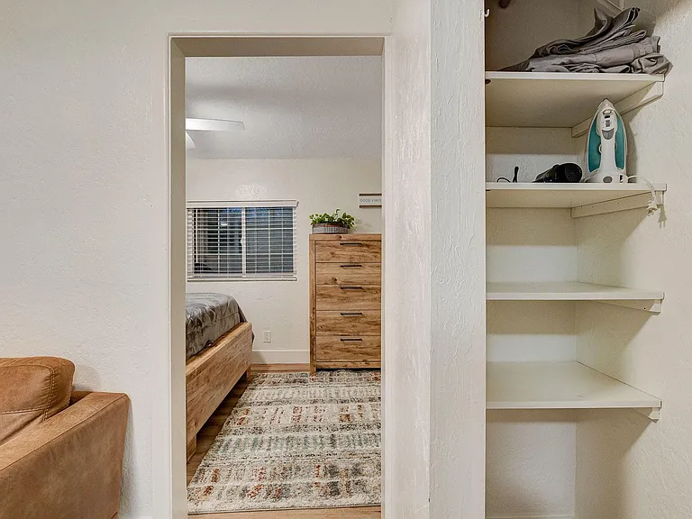 3916 Vegas Dr #1-A — Photo 34