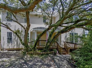 5036 Lauderdale Ave, Virginia Beach, VA 23455