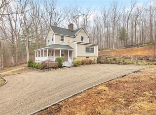 216 Valley Rd, Easton, CT 06612