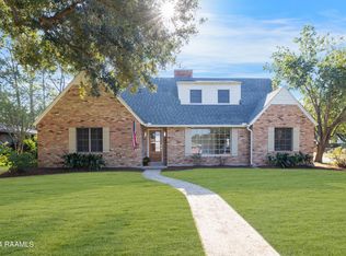 800 Vicnaire St, New Iberia, LA 70563
