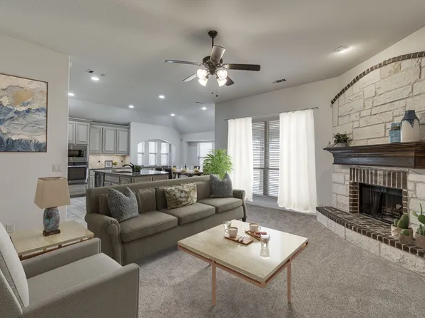 513 Harvest Trl, Midlothian, TX 76065