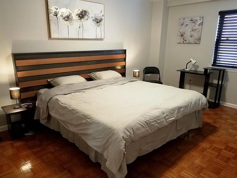 In both of the two bedrooms, you can have one king or queen bed, or two twin or twin XL beds. (This photo shows the larger of the two bedrooms, set up with one king bed)
