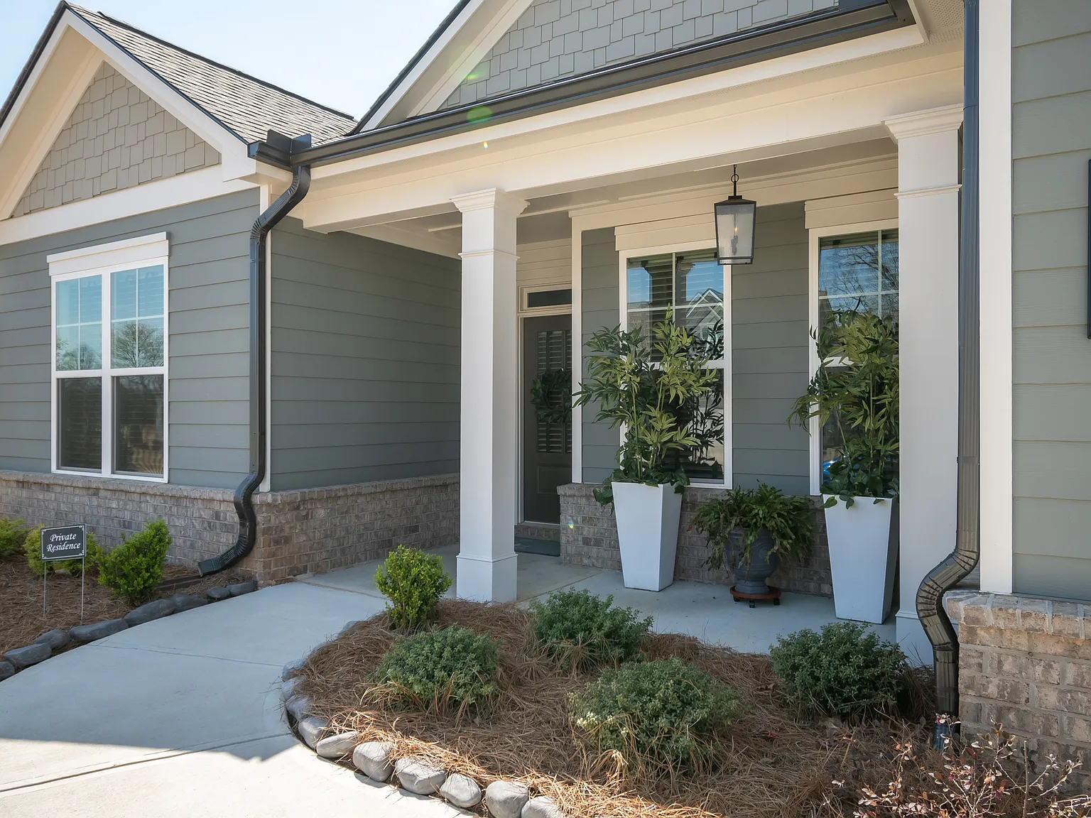 2 bed, 2.0 bath, $1,975 — Photo 3
