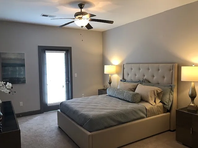 Larkspur Pointe Apartments — Photo 8