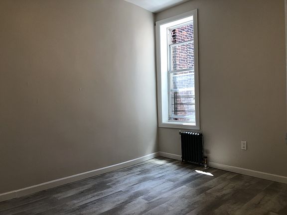 5th image of 114 Stuyvesant Ave #8E