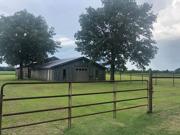 3rd image of 2592 W State Highway 181