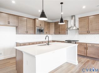 18732 Palisades Cove Trl, Moseley, VA 23120