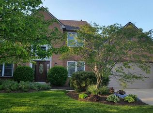 2377 Parklawn Dr, Lewis Center, OH 43035