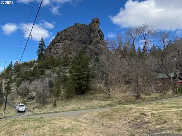 26531 Nelson Rd, Canyon City, OR 97820