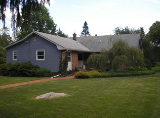 51 E Crescent Ave, Mahwah, NJ 07430