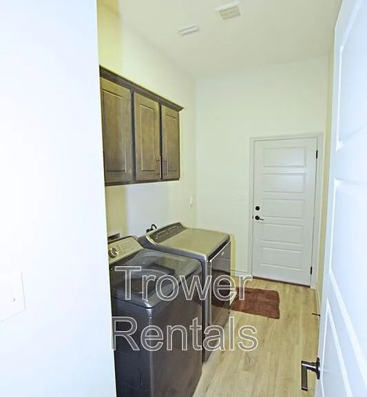 8650 Fortuna Ct — Photo 35