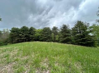 14221 Pine Crest Rd NE, Frazeysburg, OH 43822