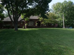 3100 S Forest Ave, Independence, MO 64052