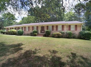 300 Woodmont Rd, Jamestown, NC 27282