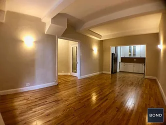 Rented by Bond New York