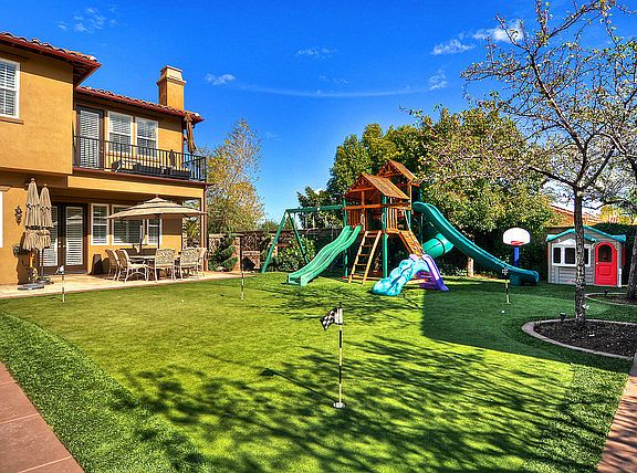 4th image of 1110 Nick Cir