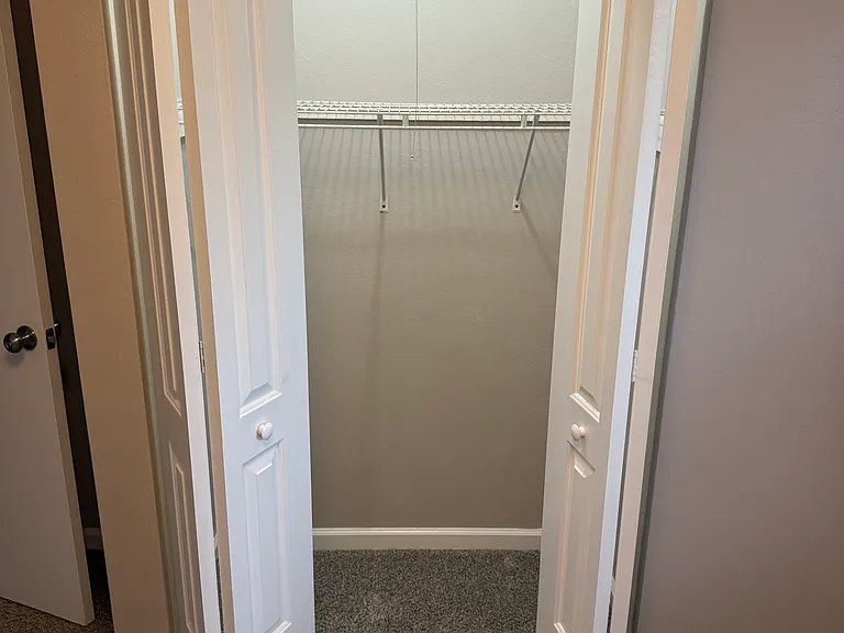 2482 Terry Ln #2482 — Photo 4