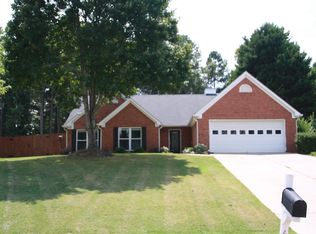 6292 Rock Port Dr, Flowery Branch, GA 30542