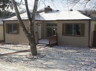 955 14th Ave SW, Rochester, MN 55902