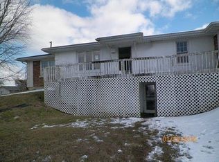 93 Narrow Gap Rd, Paint Lick, KY 40461