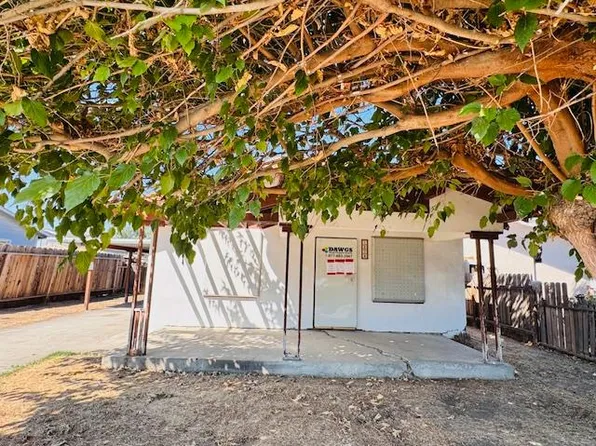 1274 Dos Palos Ave, Dos Palos, CA 93620