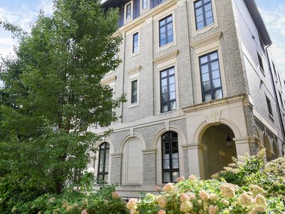 647 W Melrose St UNIT 5, Chicago, IL, 60657