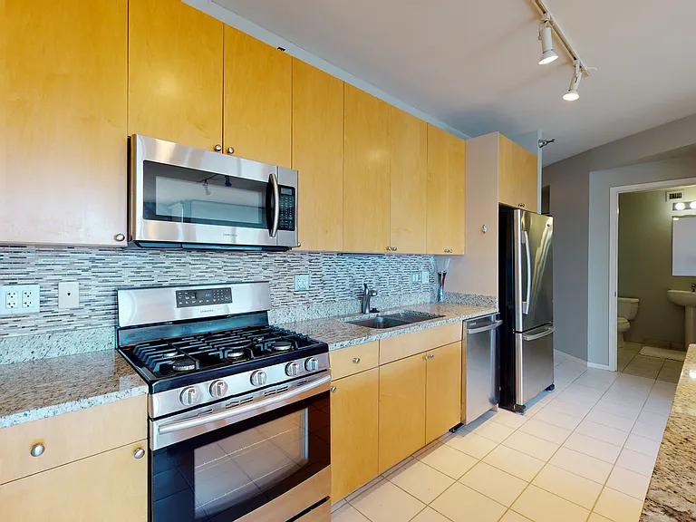 701 S Wells St #2402 — Photo 8