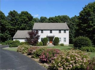 385 W Hill Rd, New Hartford, CT 06057