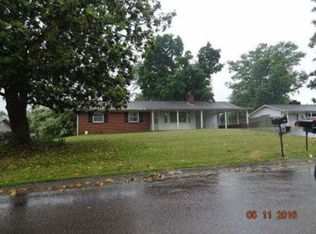 4328 Deerfield Rd, Knoxville, TN 37921