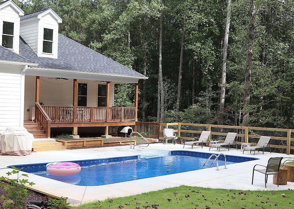 2nd image of 150 Sweet Auburn Ln