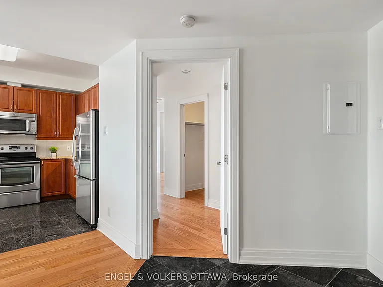 234 Rideau St #2603 — Photo 32