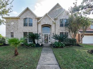 10018 Ripple Lake Dr, Houston, TX 77065