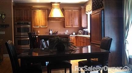5th image of 124 Meadowview Dr