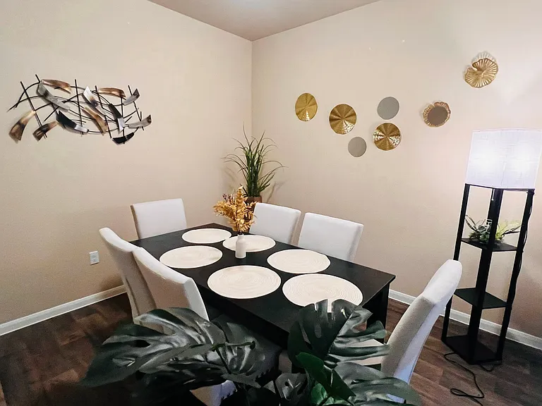 135 Cibolo Creek Dr — Photo 6