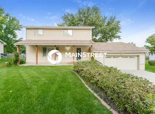 6400 Longview Rd, Shawnee, KS 66218