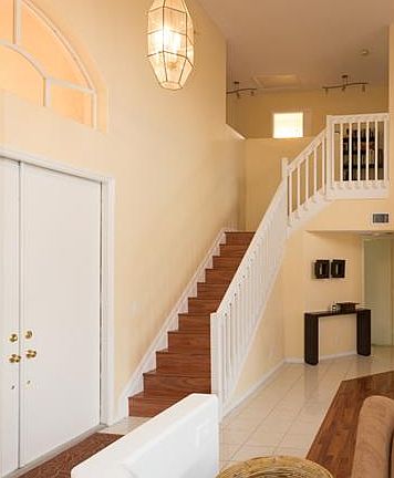 3rd image of 1214 Waterview Ct